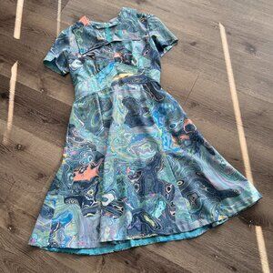 Vtg 60s pastel blue psychedelic graphic print short sleeve collared dress / M-L